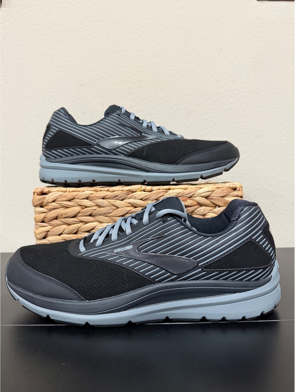 Size 12 - Brooks Addiction Walker Suede “Primer Black”